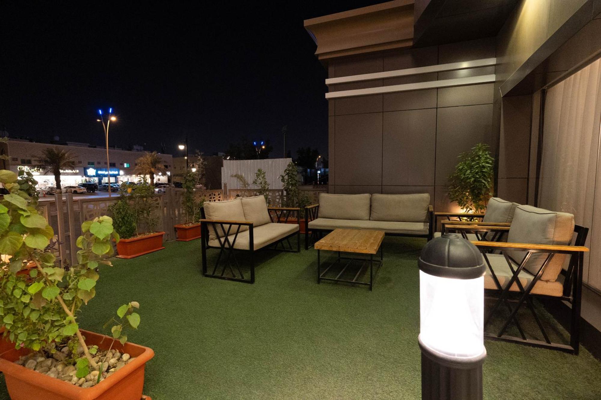 Garden Residence Hotel Ar Riyad Esterno foto